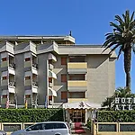 Hotel Atlantico 4*